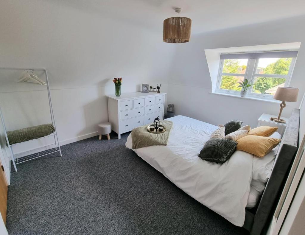 Centrally Located Boscombe Beach Apart With Parking Bournemouth Zewnętrze zdjęcie